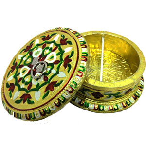 Attractive gift box with brass lid and meena work