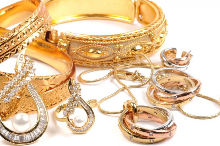 5 Most Trending Jewellery Pieces to Buy Online at Giftalove!
