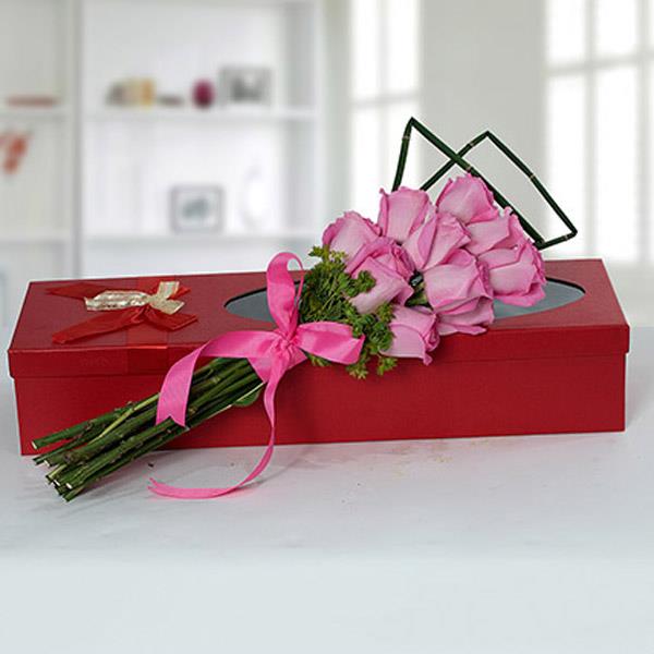 Send Pink Roses In Red Box Online - FNPUAEVLF24VL19 | Giftalove