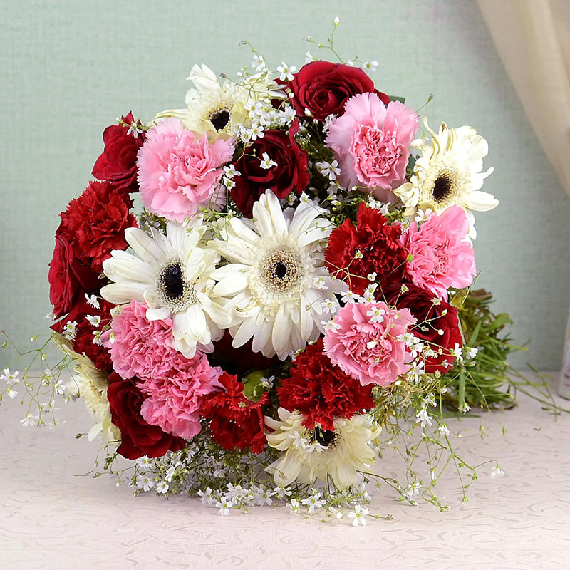 Send Mixed Valentine Flower Bouquet Online VL23110043