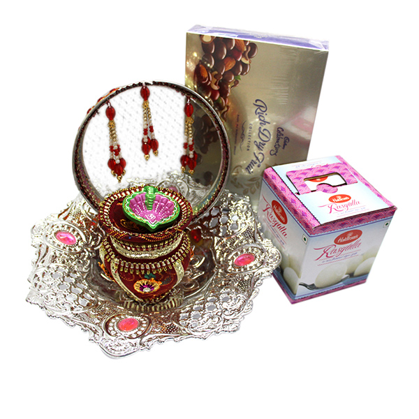 Send Delectable Karwa Chauth Gift with Silver Bowl Online karwa