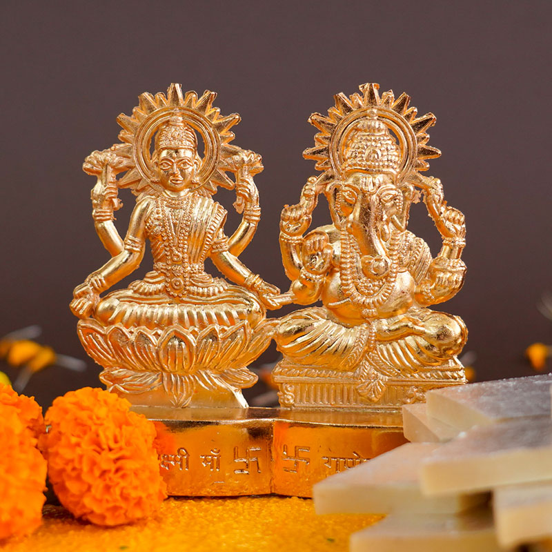 Send Lakshmi Ganesh Idols with Kaju Katli Diwali Gift Online - DW22 ...