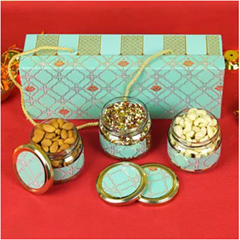 Dry Fruits n Mouth Freshner Gift Box
