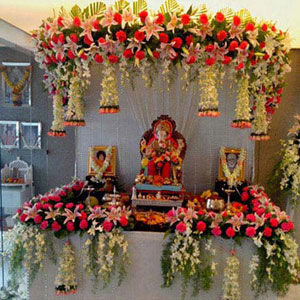 Send Mixed Flowers Ganpati Decoration Online - EXFNP275GAL18 | Giftalove