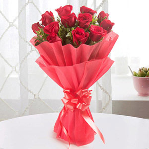 Enigmatic 12 Red Roses