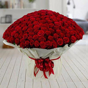 400 Red Roses Bouquet