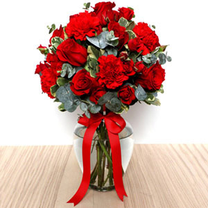 Romantic Red Flowers Vase
