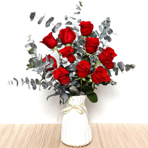 Ravishing Red Roses In Ceramic Pot