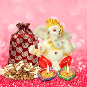 Divine Diwali Pack with Dry fruits
