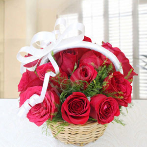 18 Red Roses Basket