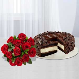 Chocolate Cheesecake with Dozen Red Roses Bouquet
