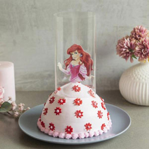 Ariel Pull Me Up Cake