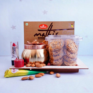 Karwa Chauth Ritual Gift Hamper with Dry Fruits and Snacks