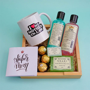 Khadi Body Card Hamper for Mothers Day