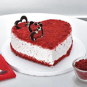 Lip Smacking Heart Shaped Red Velvet Cake