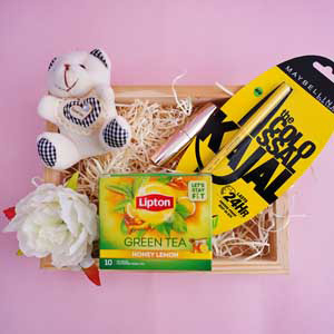 Mini Gift Pack for Her : Womens Day Gift Hampers