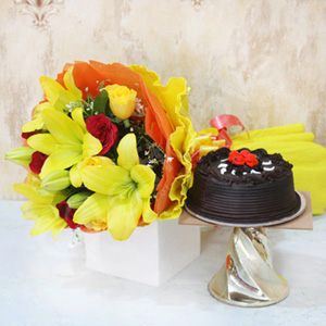Mixed Flower Bouquet with Chocolate Cake 