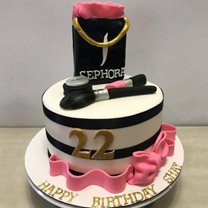 Personalized Makeup Artist Cake