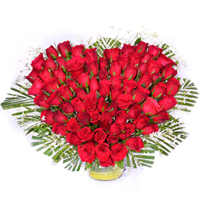 Red Roses Heart Shaped Flower Arrangement 