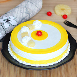 Sumptuous Pineapple Cake 