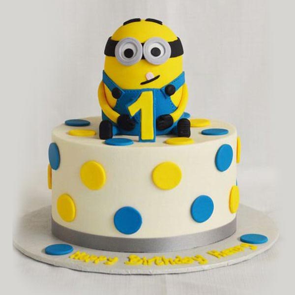 Send 3D Minion Cake Online