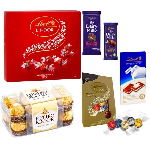 Send Red chocolate combo Online