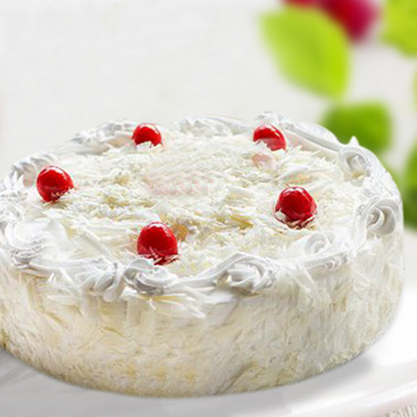 Send Exquisite White Forest Cake Online