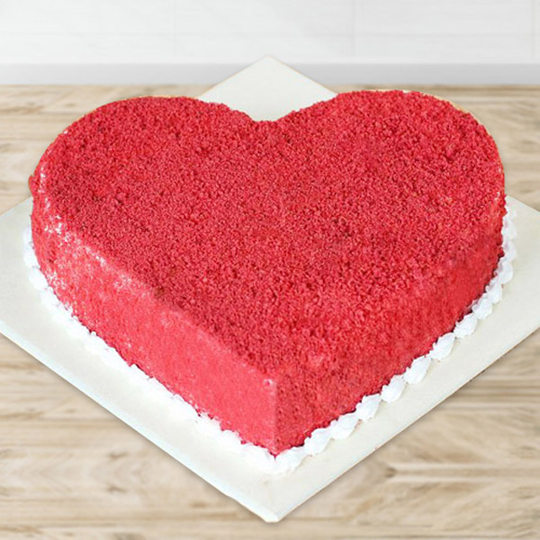 Send Hearty Red Velvet Cake Online