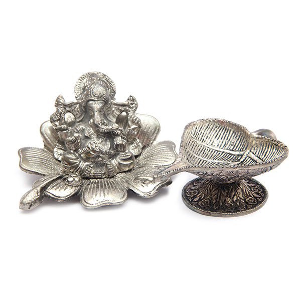 Send Set of Metallic Crowned Ganesha with Metallic Diya Online