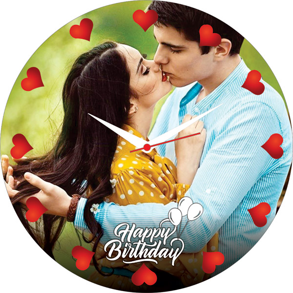 Send Personalized Wall Clock For Valentine Online