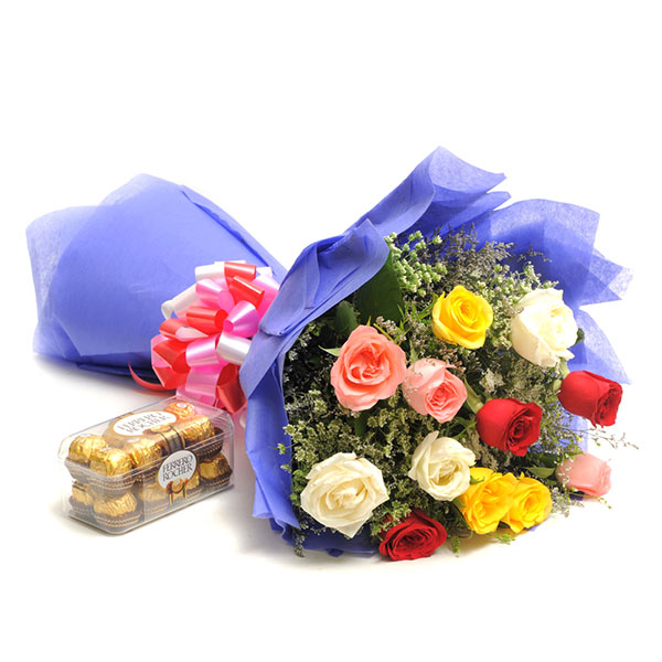 Send Elegant Bouquet of Mixed Roses with Chocolates Online