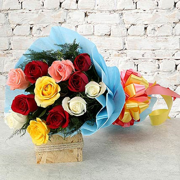 Send Bouquet of Coroful Roses Online