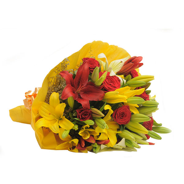 Send Lovely Lilies & Roses Bouquet Online