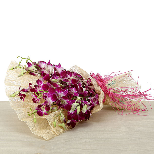 Send Wonderful Purple Orchid Bouquet Online