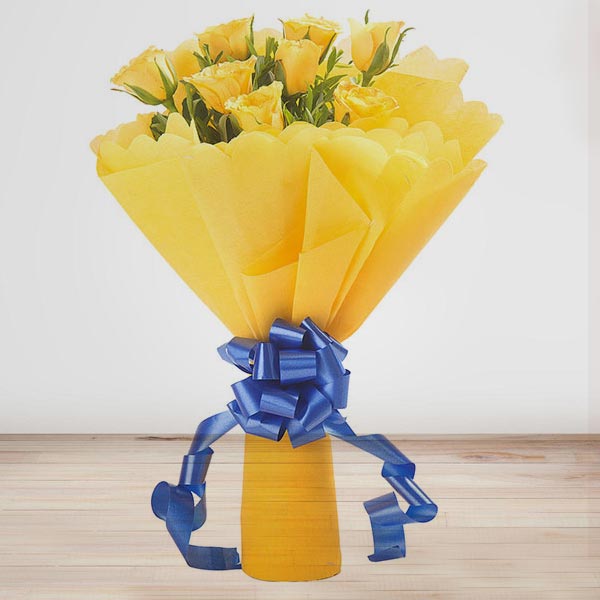 Send Shining Bunch of Yellow Roses Online