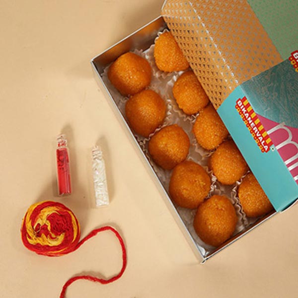 Send Motichoor Laddoo With Roli and Chawal Online