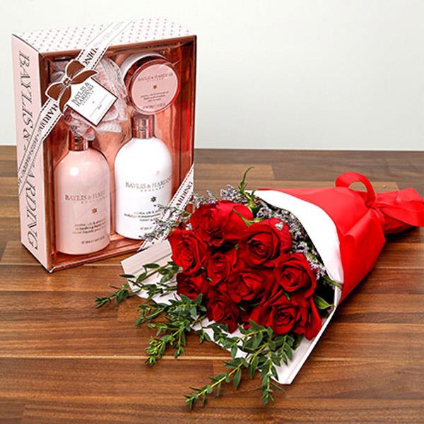 Send Red Roses and Grooming Kit Combo Online