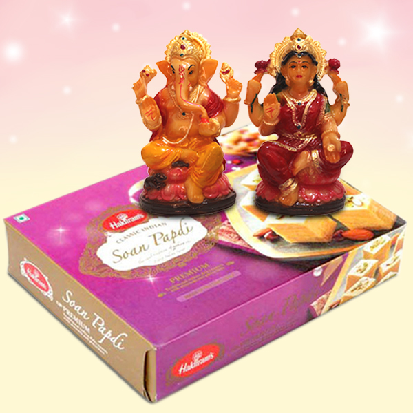 Send Laxmi Ganesha idol with Soan papdi Online