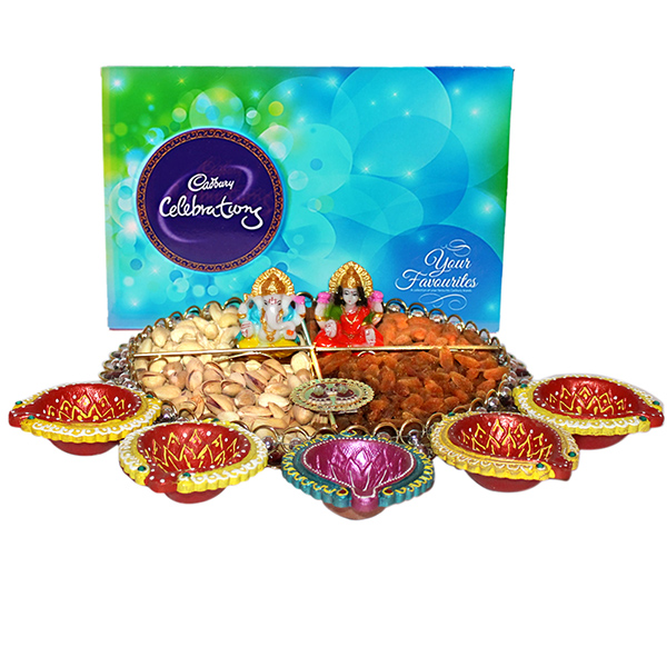 Send Exquisite Diwali gift pack Online