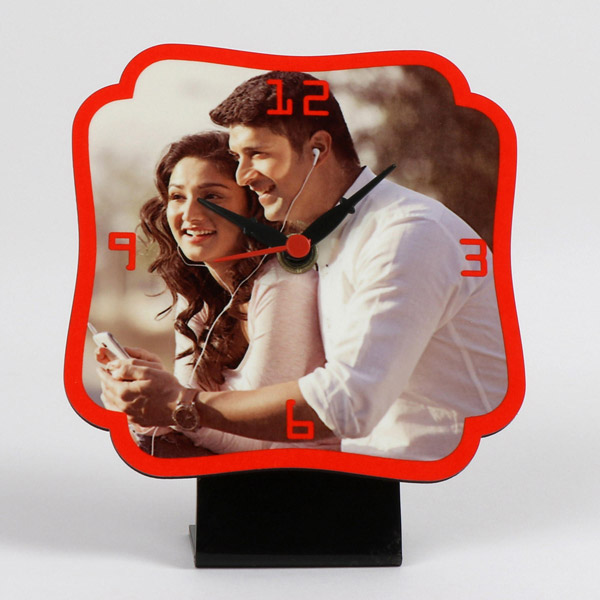 Send Personalized Red Table Clock Online