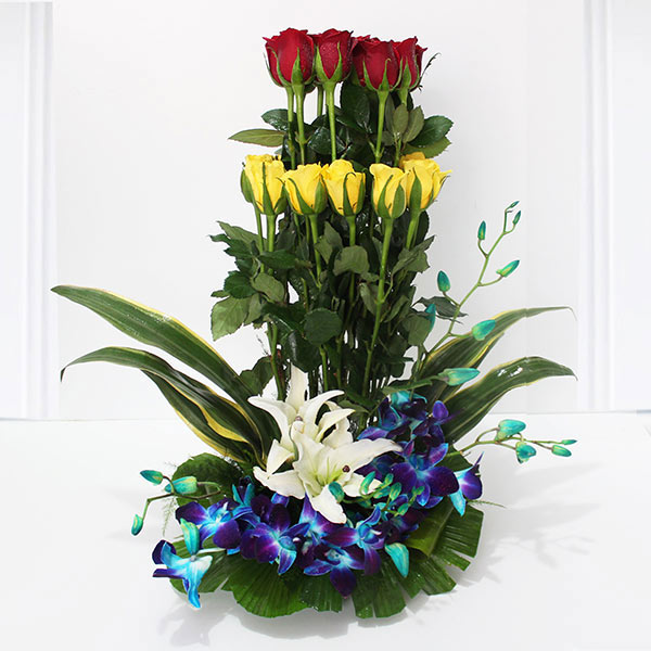 Send Beautiful & Colorful Flower Basket Online