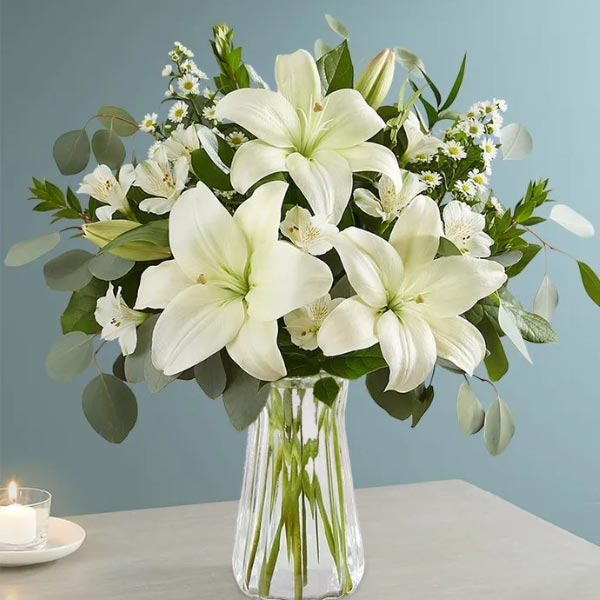 Send Elegant Flowers with Vase Online