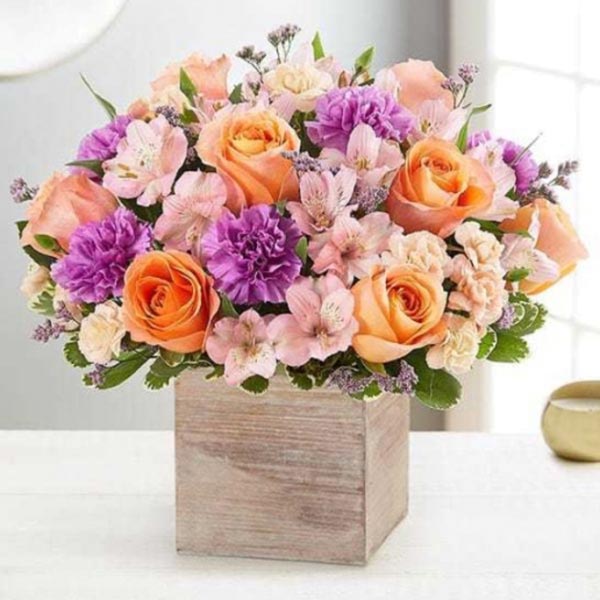 Send Pastel Flowers with Wooden Cube Vase Online