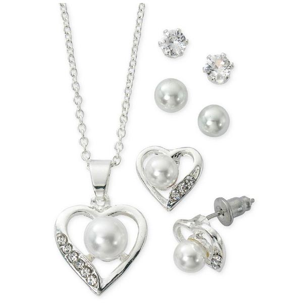 Send Heart Necklace Jewellery Gift Set Online