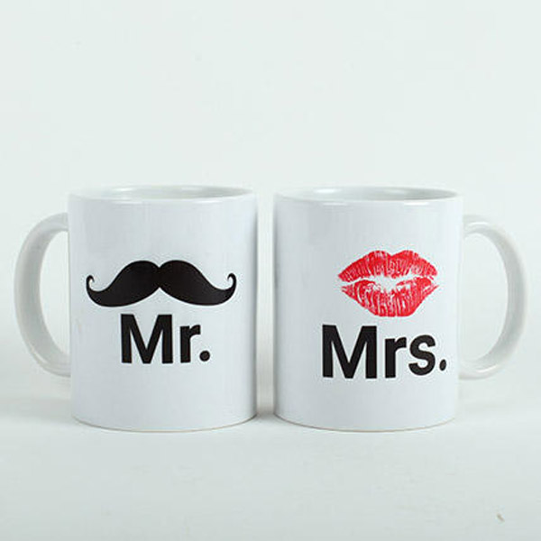 Send Mooch N Lips Couple Mugs Online