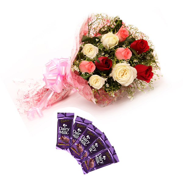 Send Love Filled Bouquet with chocolate Online