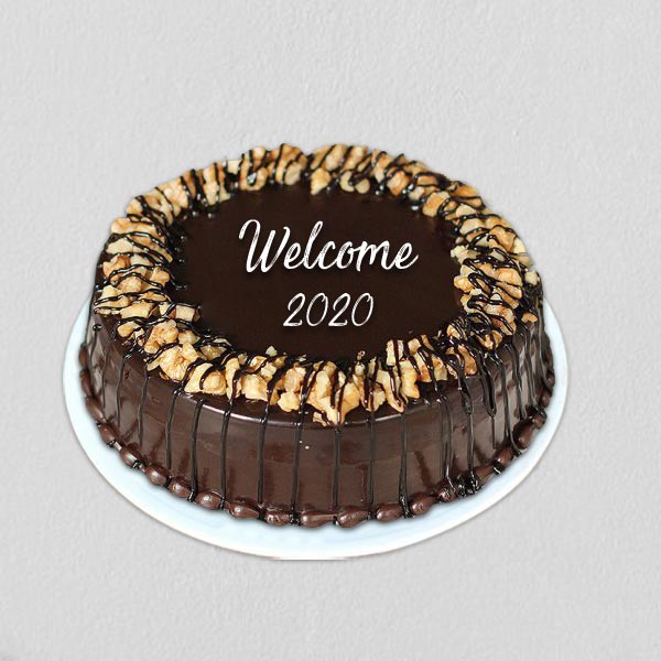 Send Blissful Chocolate New Year Cake Online