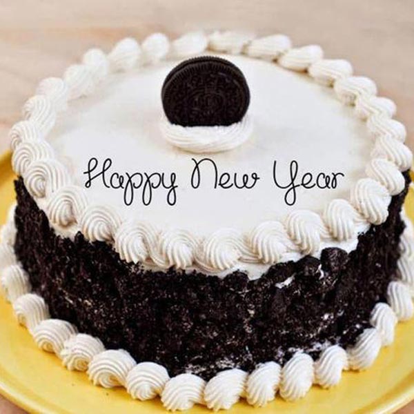Send Chocolate Oreo New Year Cake Online