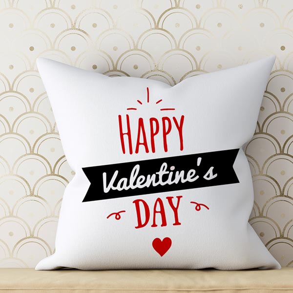 Send Cushion for Valentines Day Online
