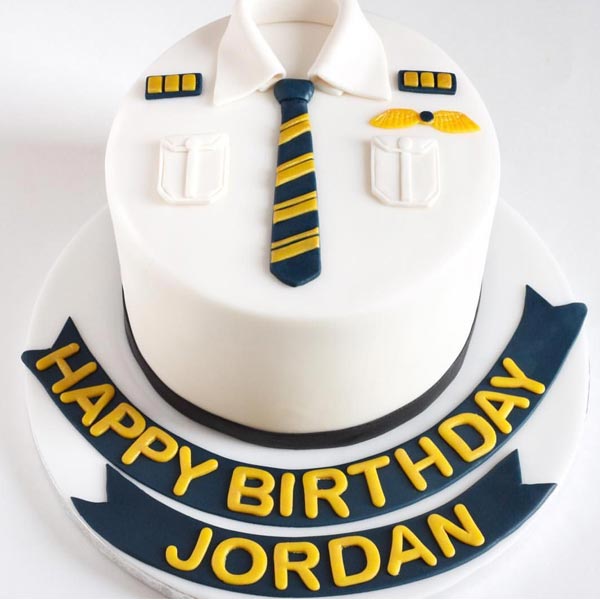 Send Customized Pilot Fondant cake Online
